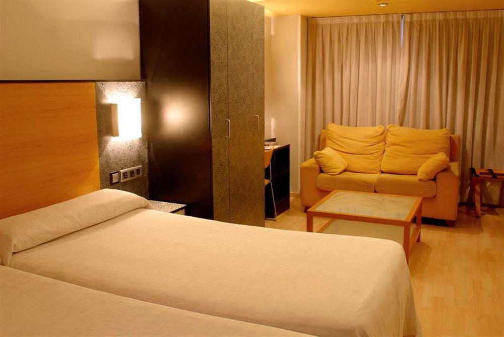Hotel Faranda Pathos Gijon, Ascend Hotel Collection Exteriör bild