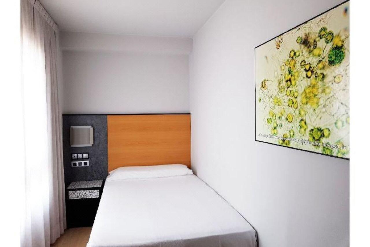Hotel Faranda Pathos Gijon, Ascend Hotel Collection Exteriör bild
